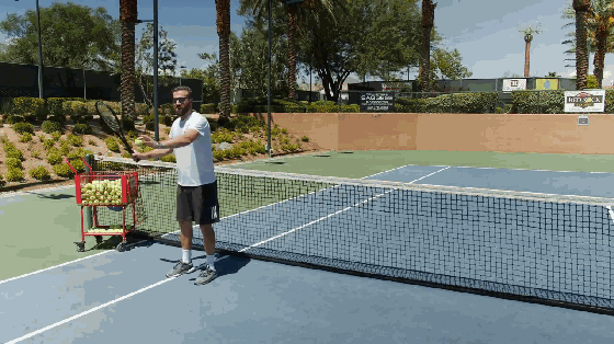 超实用的三个简单练习，足以帮你解决网球正手常见问题！