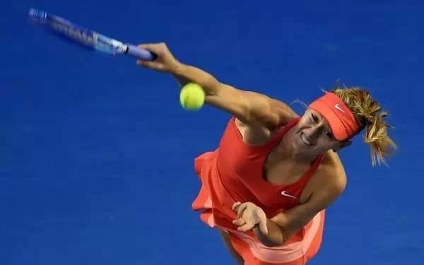 澳网女单决赛小威两盘横扫莎娃夺冠