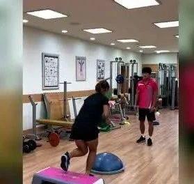 网球室内体能训练视频