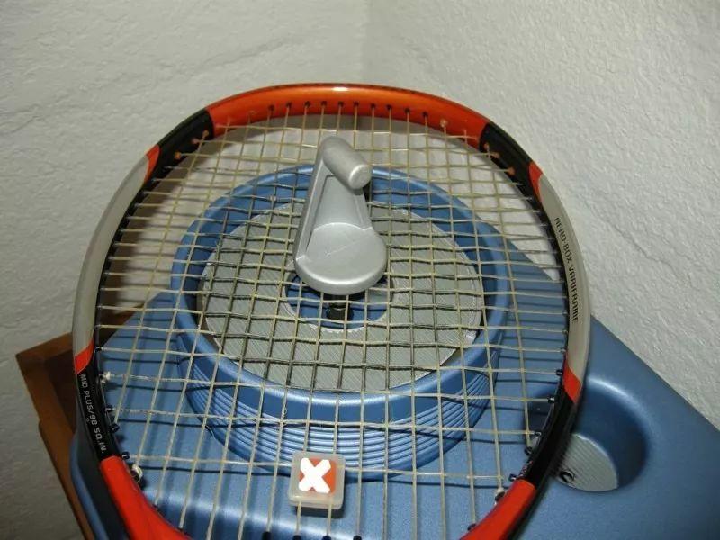 线床硬度，打网球的大部分手感来源于此。