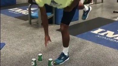 打网球的你,身体平衡练习不能少!