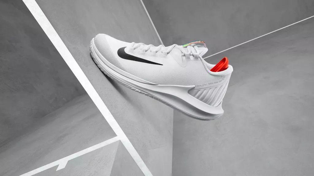 美网热暴了!Nike 首款全气垫网球鞋，穿起来还舒服？