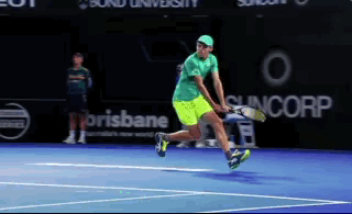 ATP年度最佳新人小野兔，居然穿跑鞋打网球？