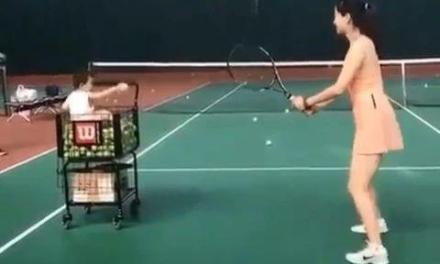 小baby就是爸妈最好的教练!