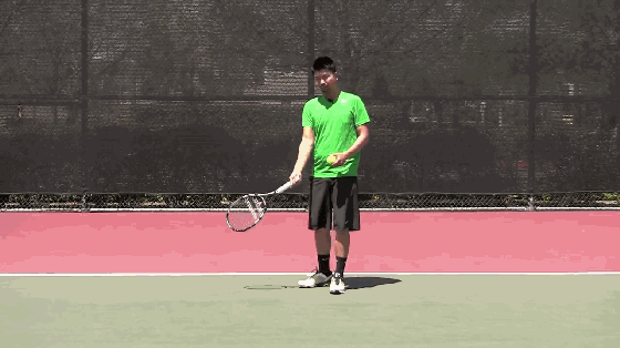 网球对拉这样喂球，会让你看起来更专业！