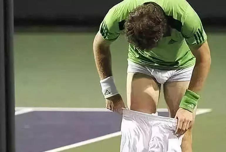 打网球不穿内裤是什么感觉？