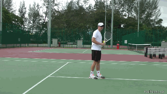 一个网球截击准备小细节，控制不好拍头或者击球软绵无力是因为这？
